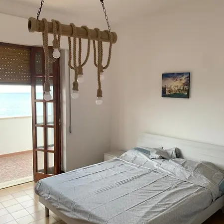 Apartment Nontiscordardime Torre A Mare